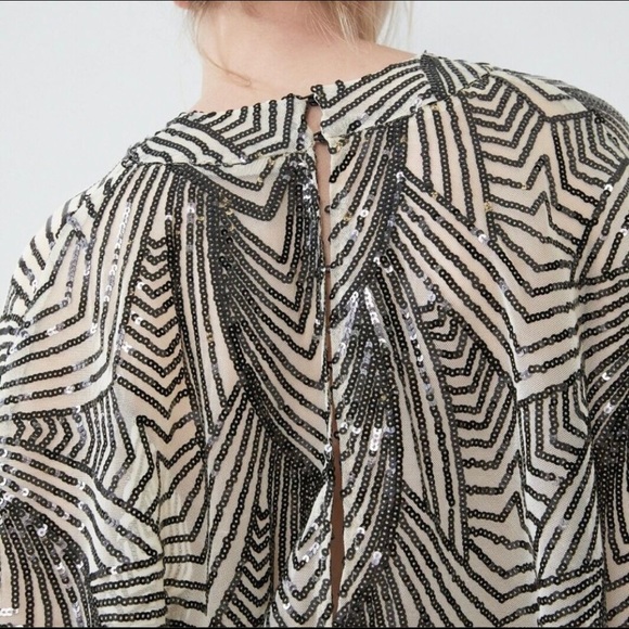 ⚜️NWT Zara sequin wrap crossover geometric Art Deco bodysuit with balloon sleeve - Picture 2 of 5
